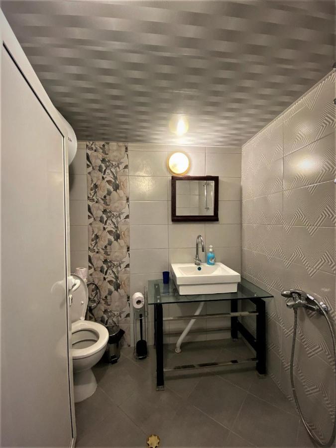 Hôtel Цяла Ваканционна Къща- Florina Houses à Goranovtsi Extérieur photo